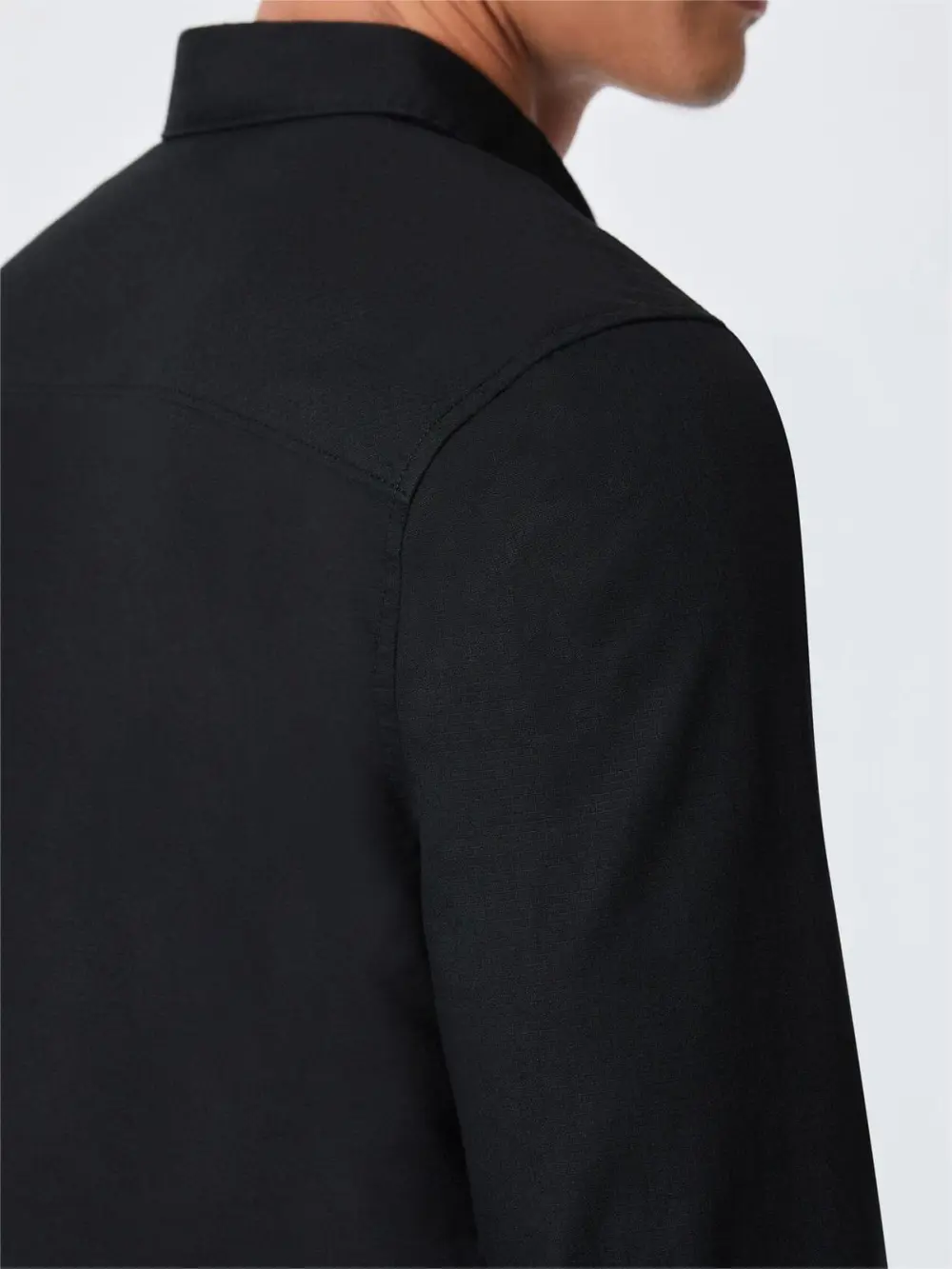 Black Regular - Fit Men's Shirt