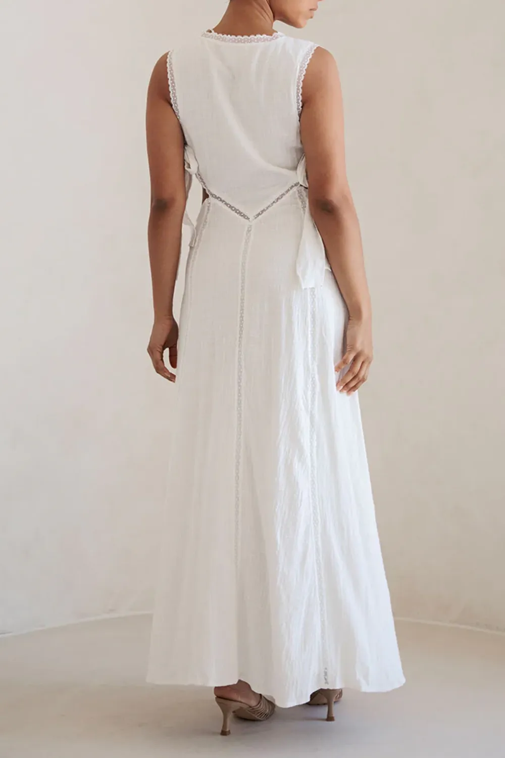 Cut Out Sleeveless Maxi Dress