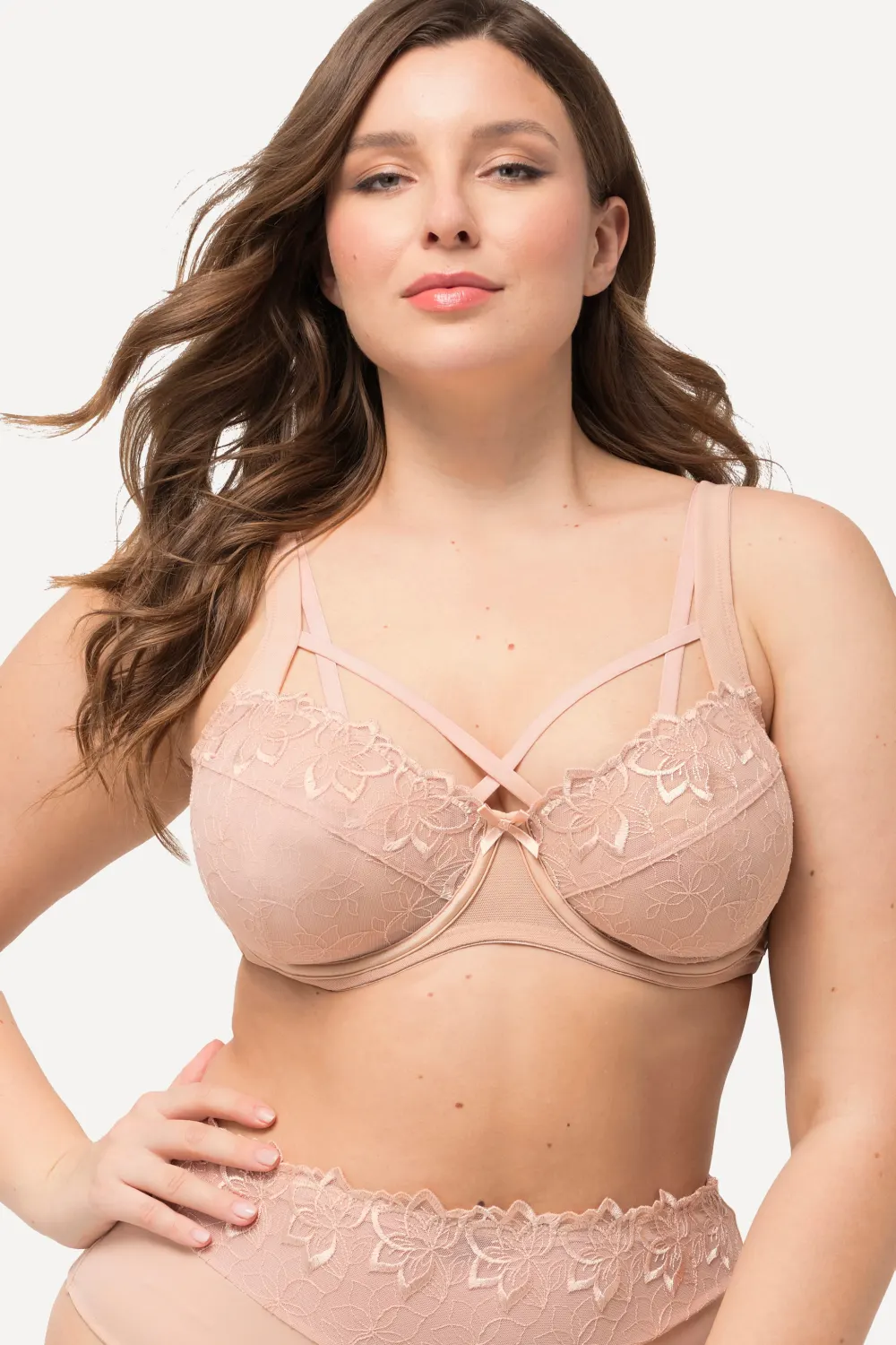 Bügel-BH Stickerei Cup C - F