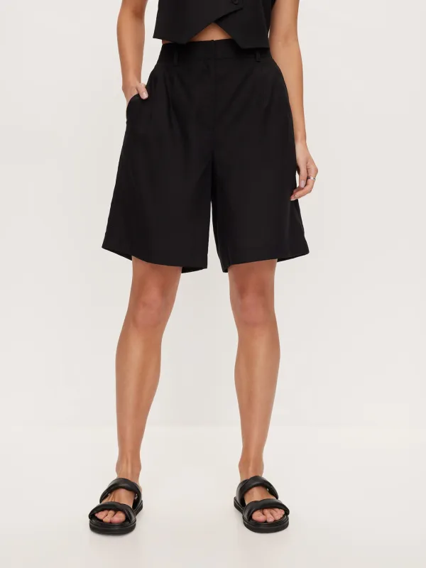 Loose-Fitting Textured Shorts