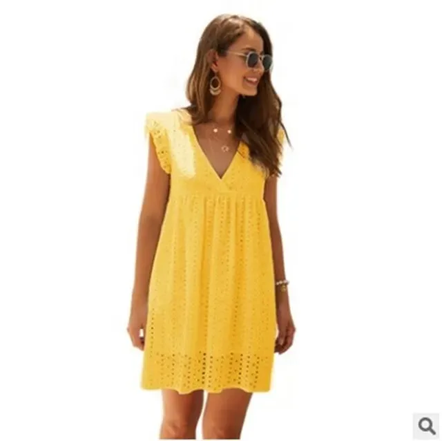 European and American women's new lace jacquard hollow V-neck dress women have pocket cloth shorts.