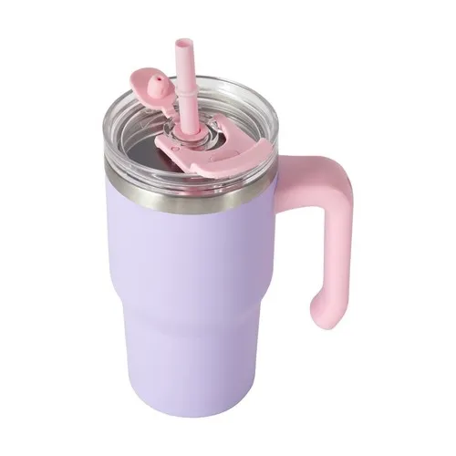 Spacious Tumbler with an Ergonomic Handle