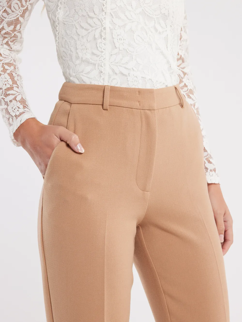 Curvy Fit Slim Pants