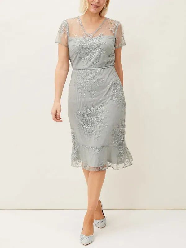 Exquisite Floral Embroidery Transparent Lace Women's Dress