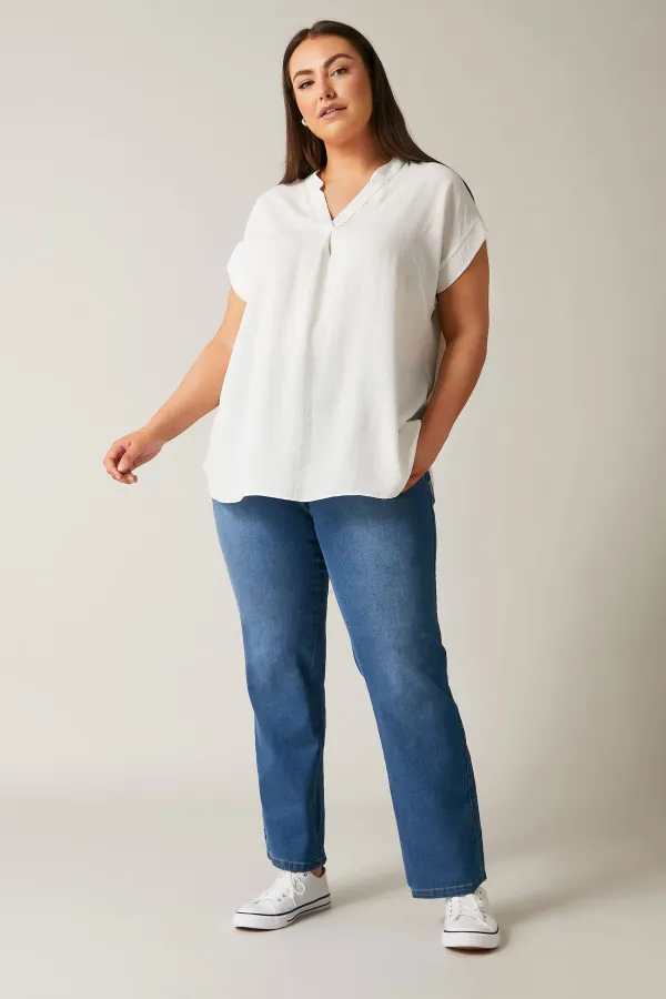 EVANS Curve Black Straight Leg Jeans