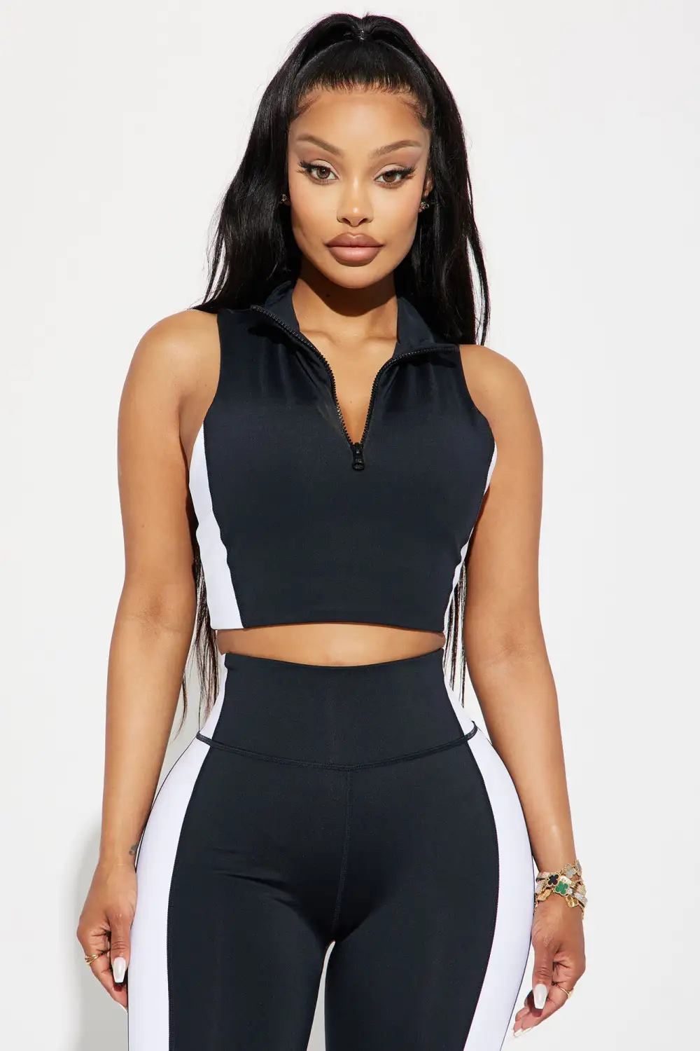 Chase Elevate Active Sports Bra - Black/White