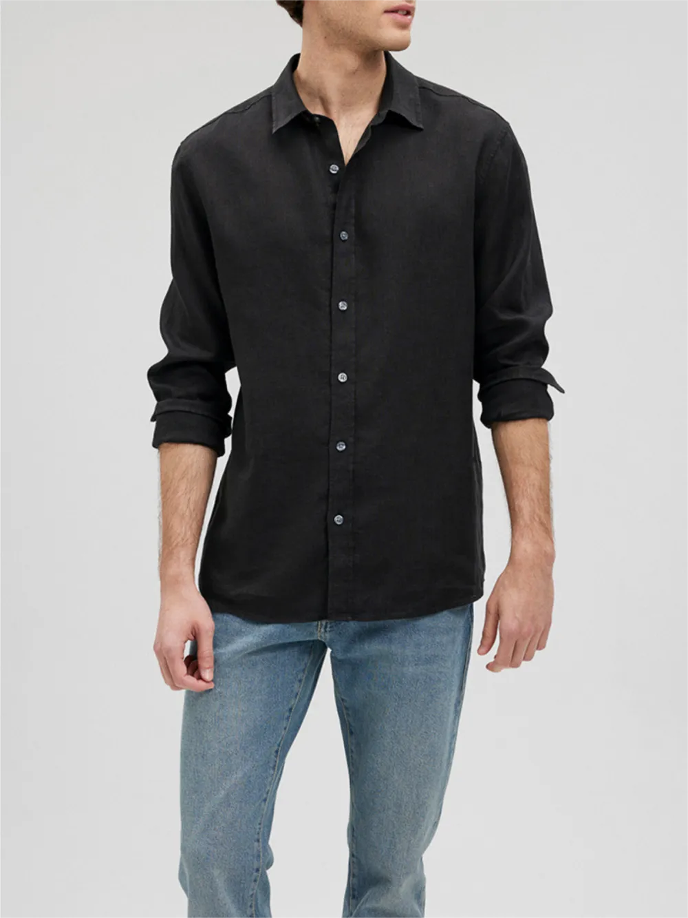 Black Long - Sleeve Button - Up Shirt