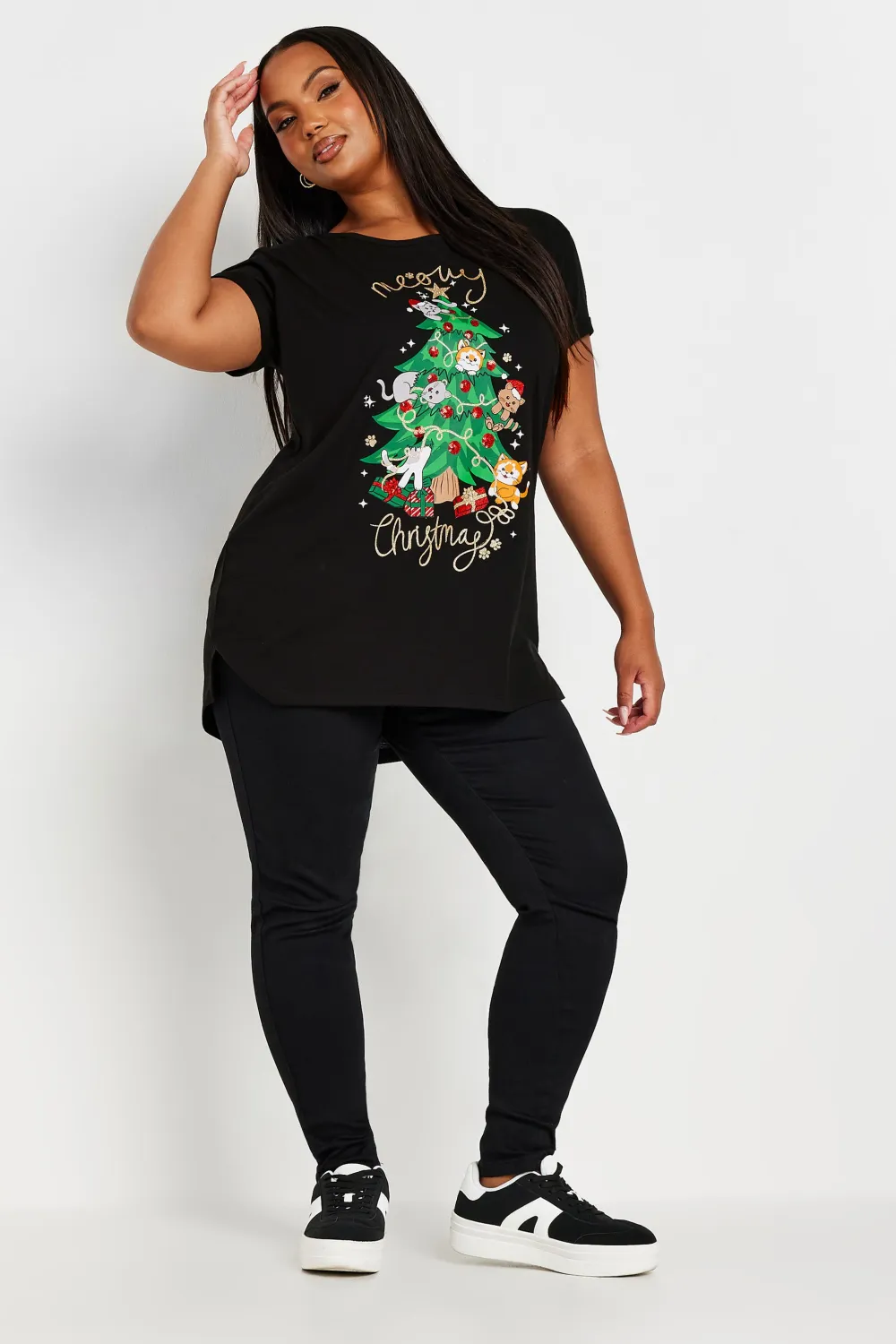 复制YOURS Curve Black 'Merry Gonkmas' Sequin Embellished Christmas Top