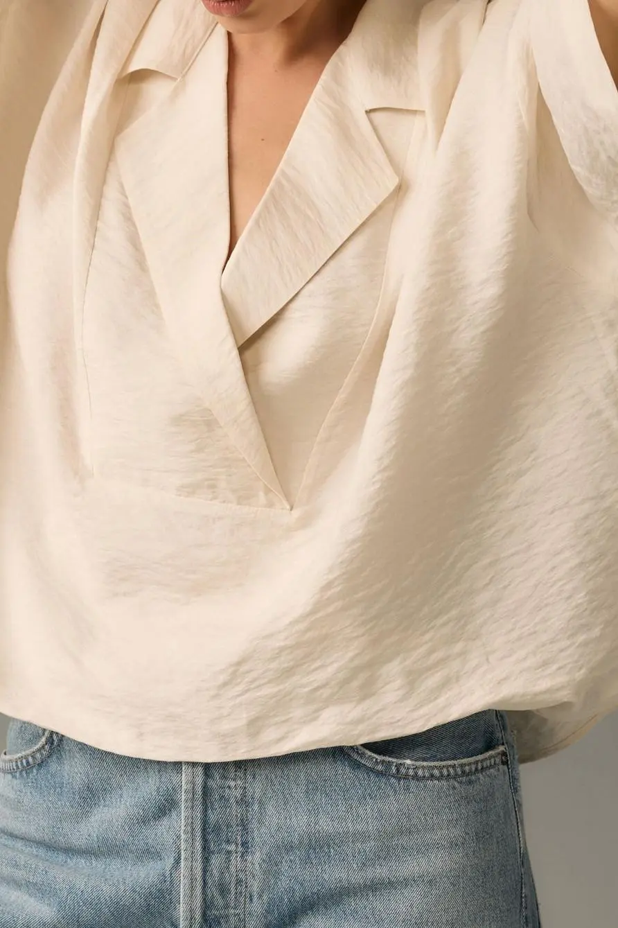 Dylon Short-Sleeve Wide Placket Top