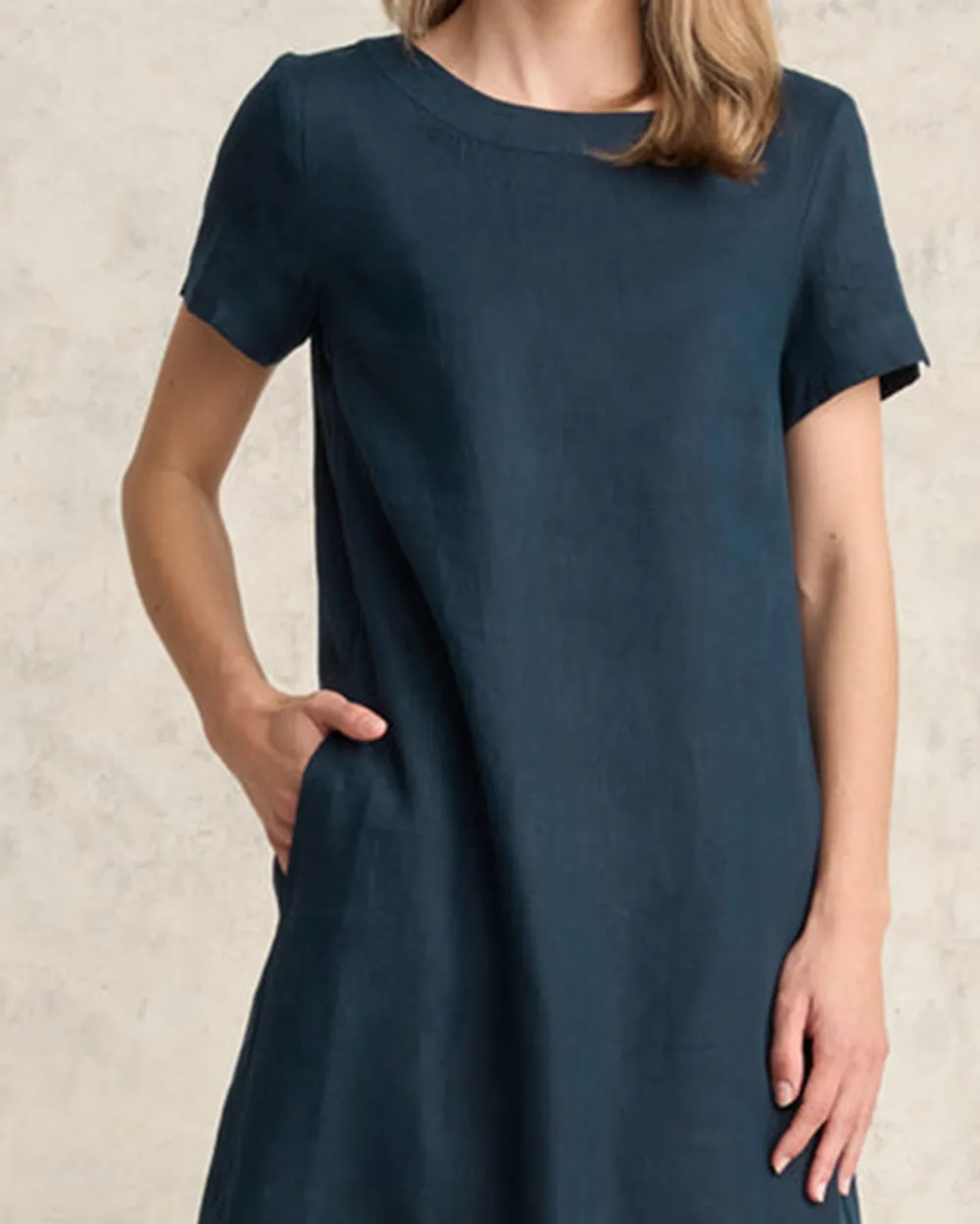 Scoop Neck Linen Dress - Ink