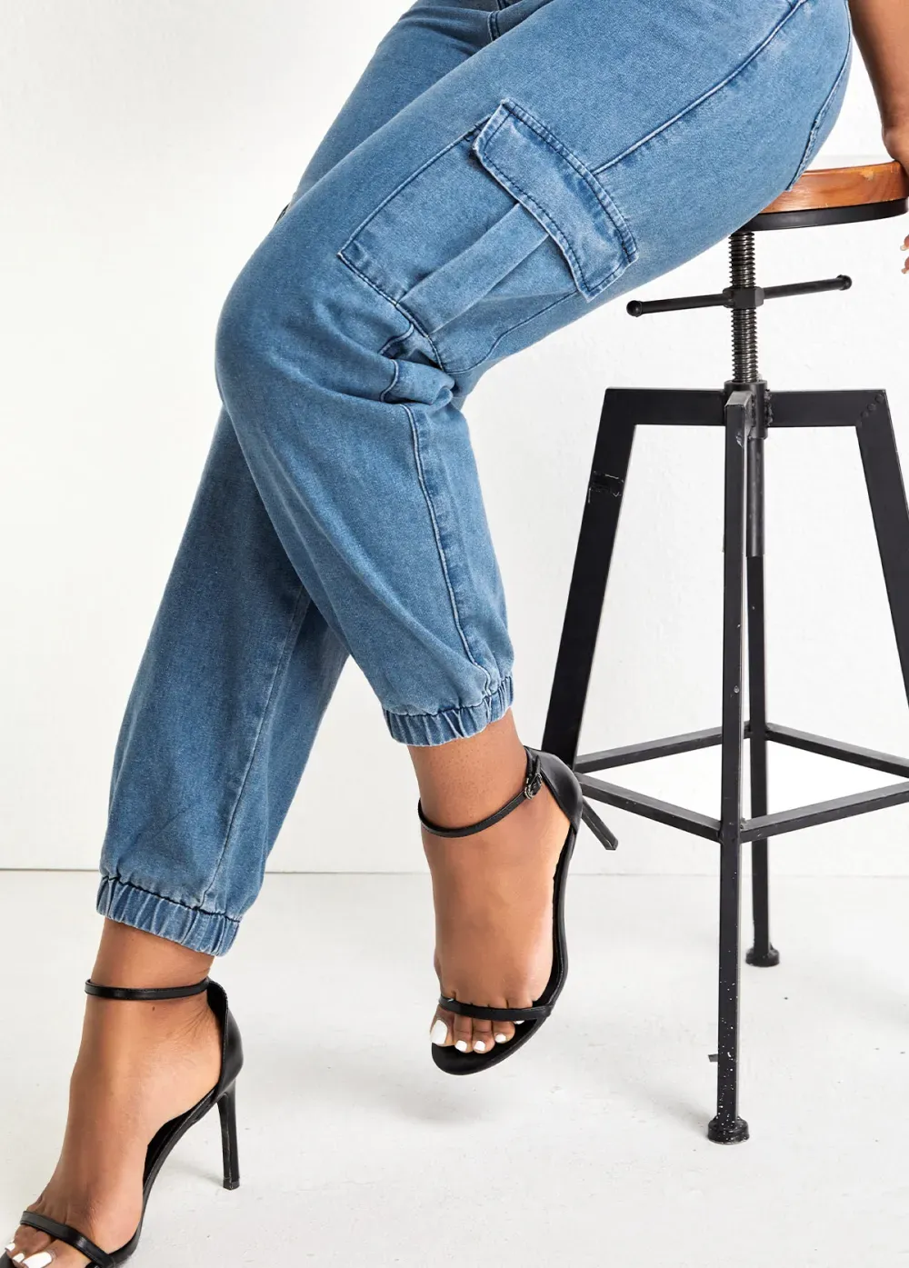 Denim Blue Pocket Jogger Zipper Fly Pants