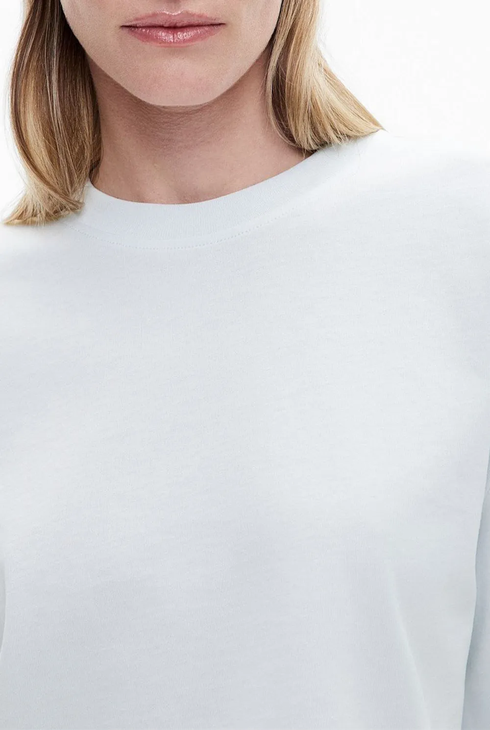 Solid-Color Crop Top Casual T-Shirt