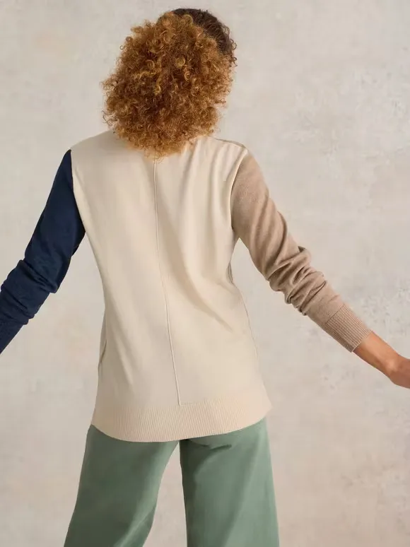 Long Sleeve V-Neck Jumper