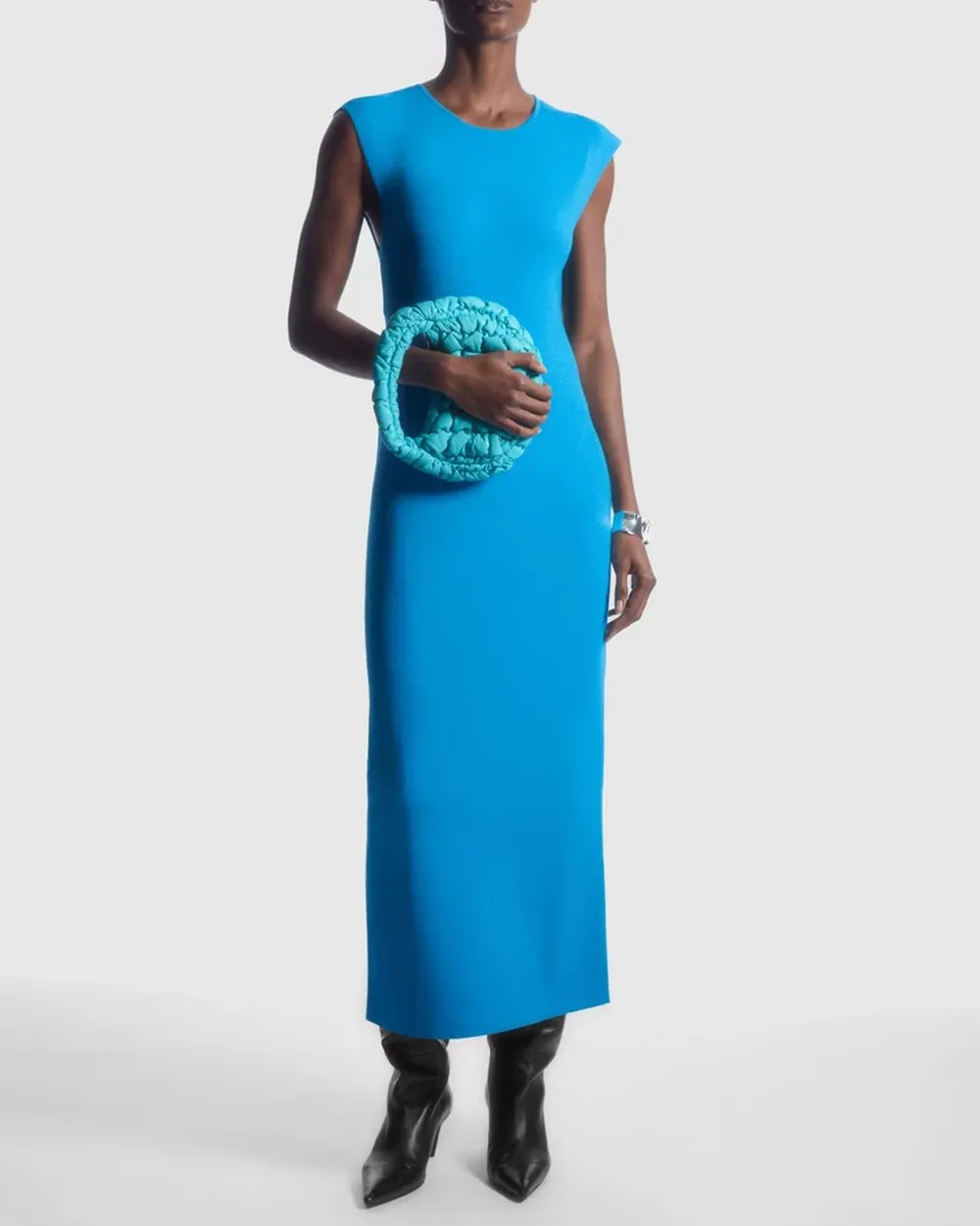 Open-Back Knited Midi Dress