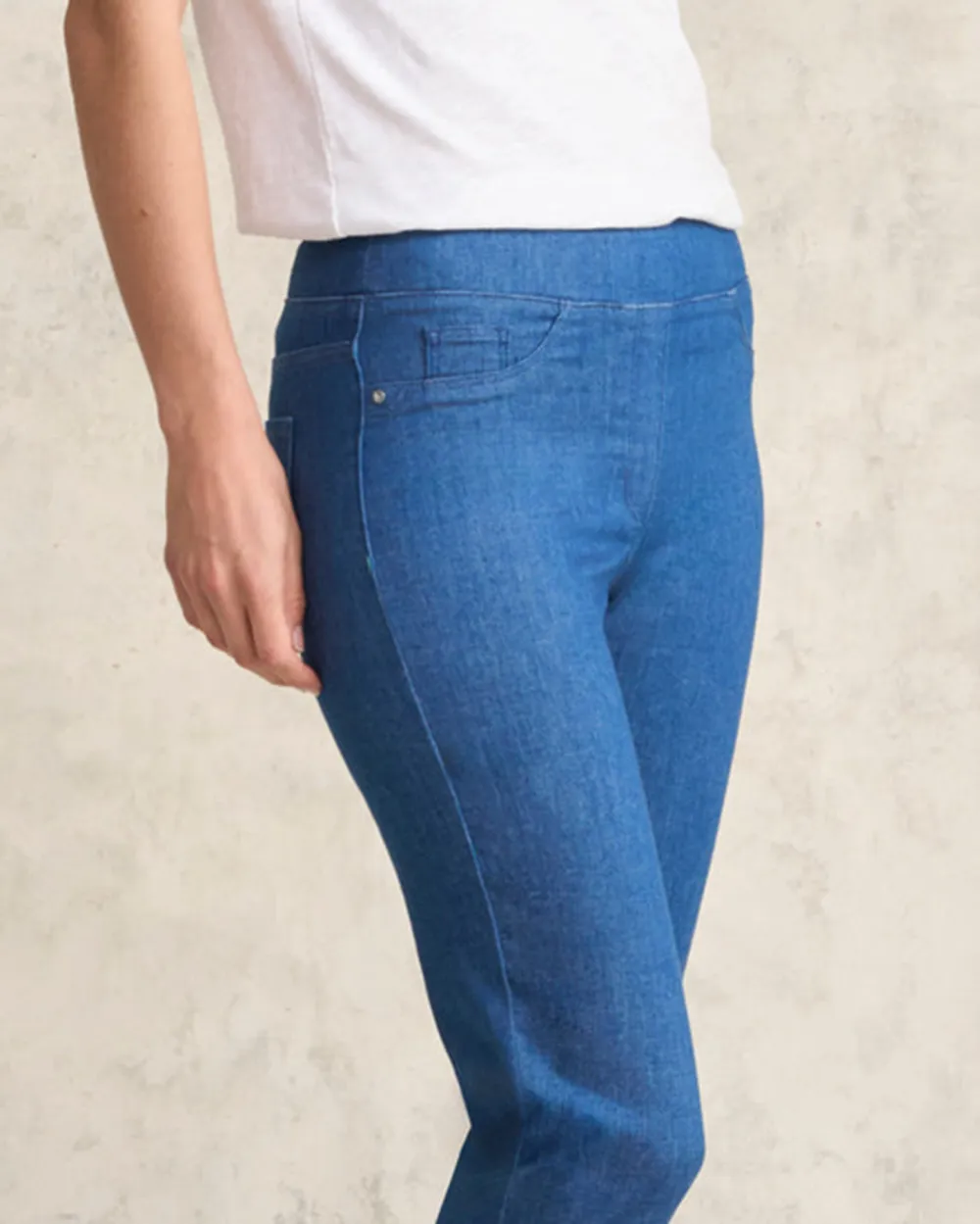 Mid Waist Ankle Length Jeans