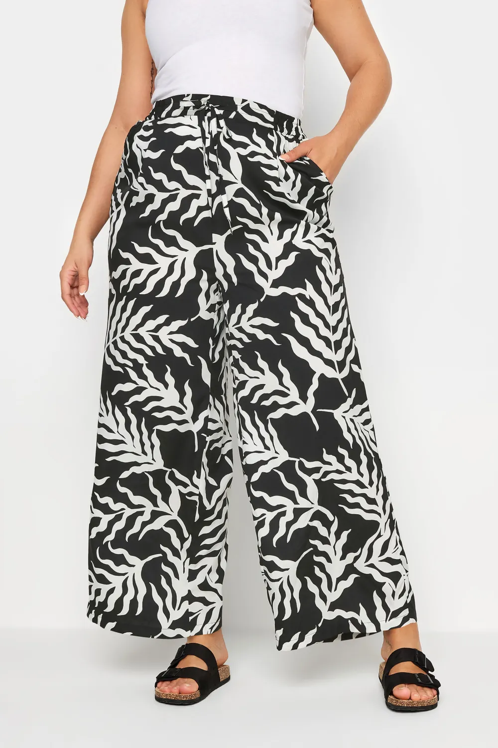 Yours Curve Black Leaf Print Drawstring Wide Leg Trousers