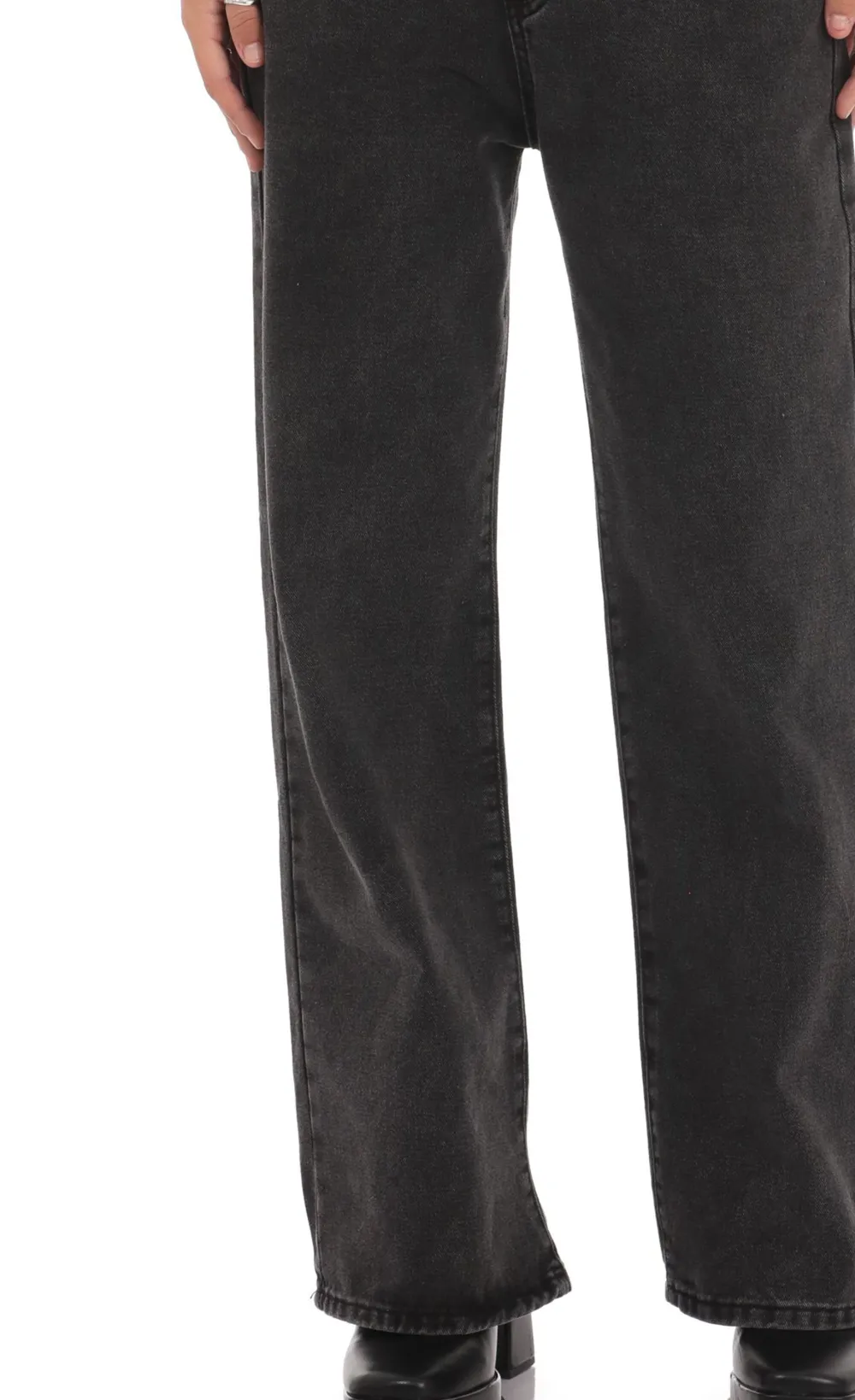 Straight Leg Jeans in Black Denim