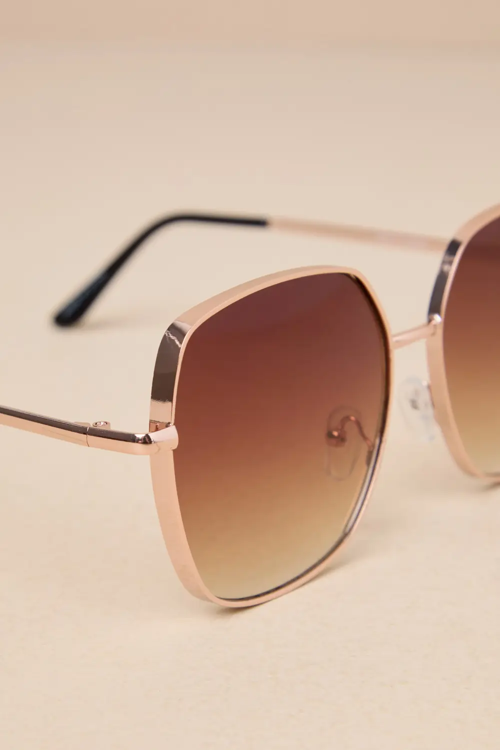 Fashion Large Outline Gradient Women's Sunglasses