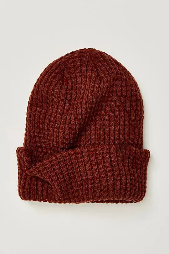 RUSTY RED CHUNKY KNIT HAT