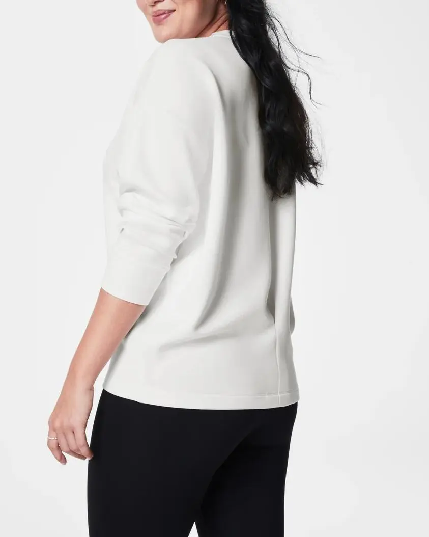 Long-Sleeved Crewneck Casual Sweatshirt