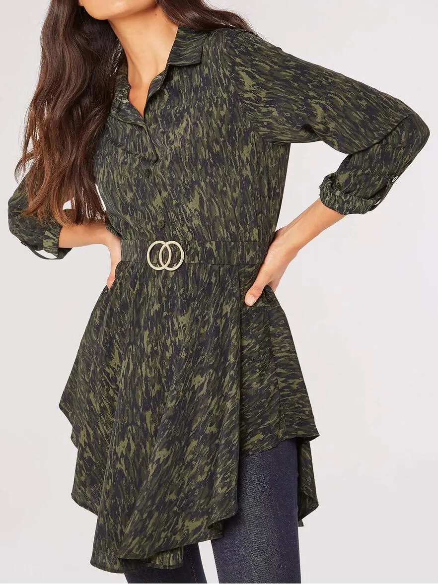 Textured Print Hanky Hem Belted Top