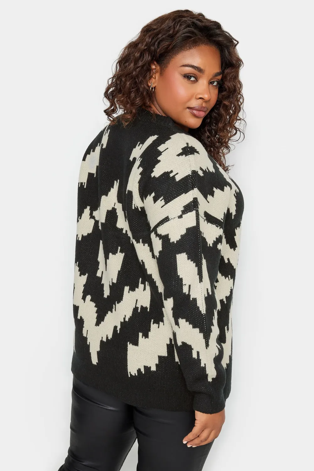 YOURS Curve Black Abstract Pattern Knitted Jumper