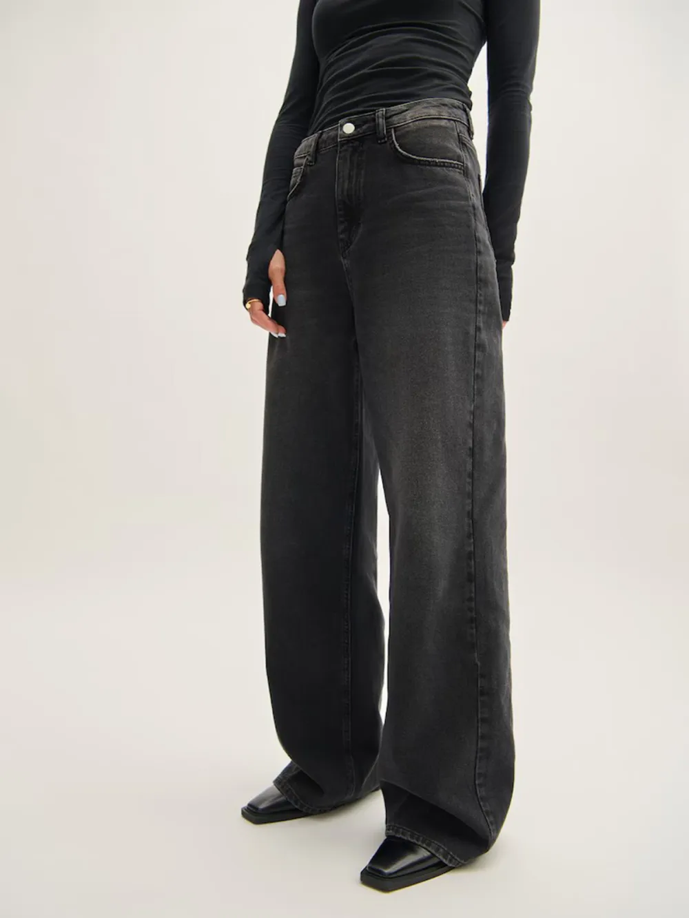 Plain Colored Casual Style Jeans