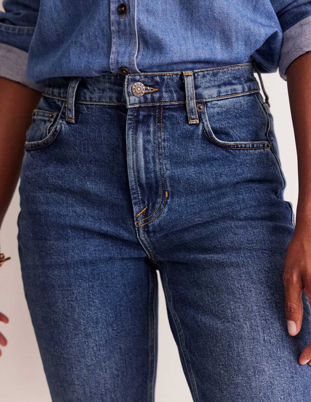 Girlfriend Jeans -Mid Vintage