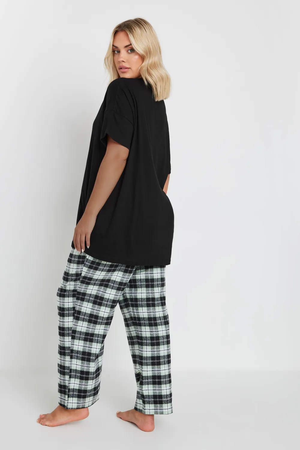 YOURS Curve Black & Green Woven Check Print Pyjama Set