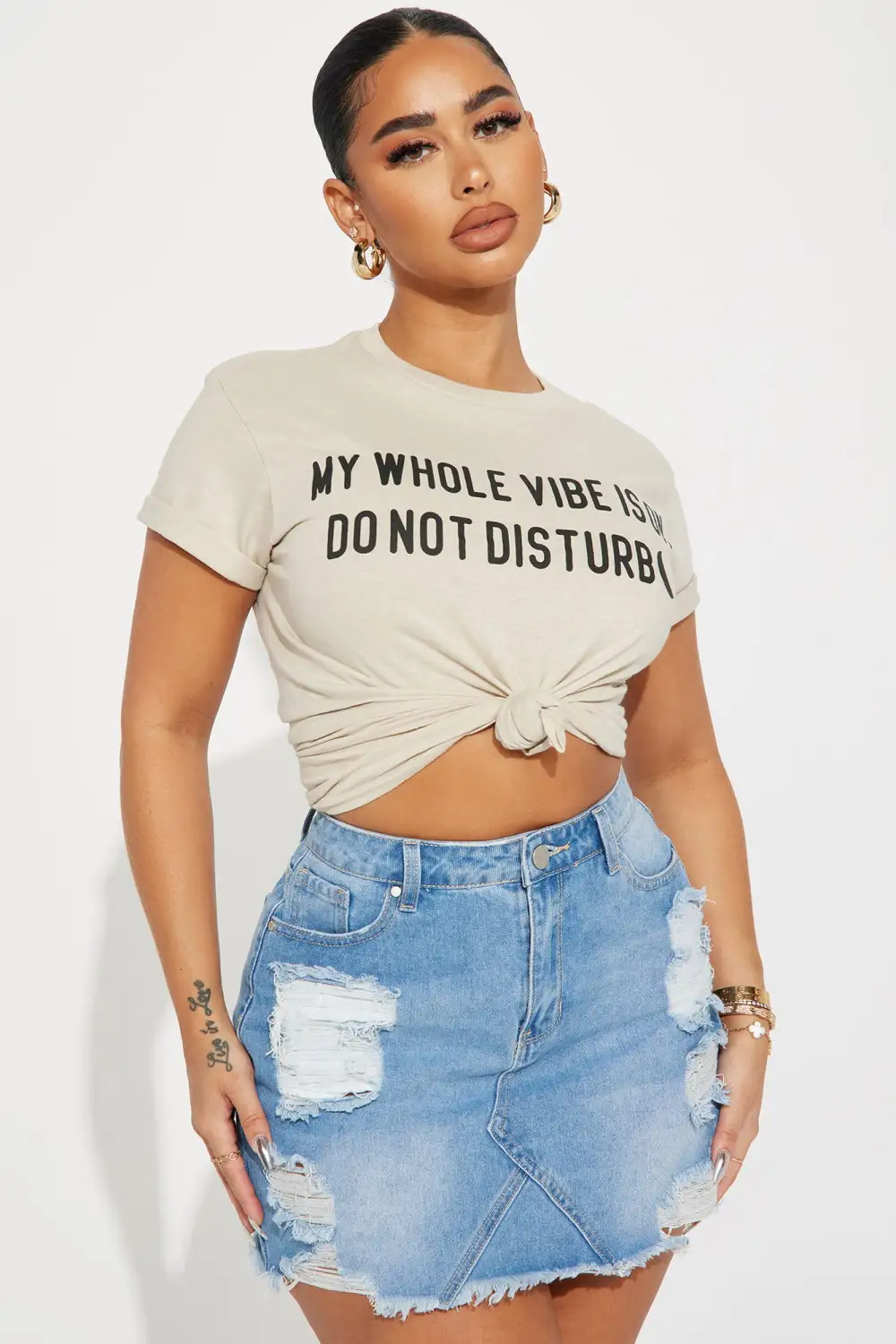 Do Not Disturb Graphic Tshirt - Sand