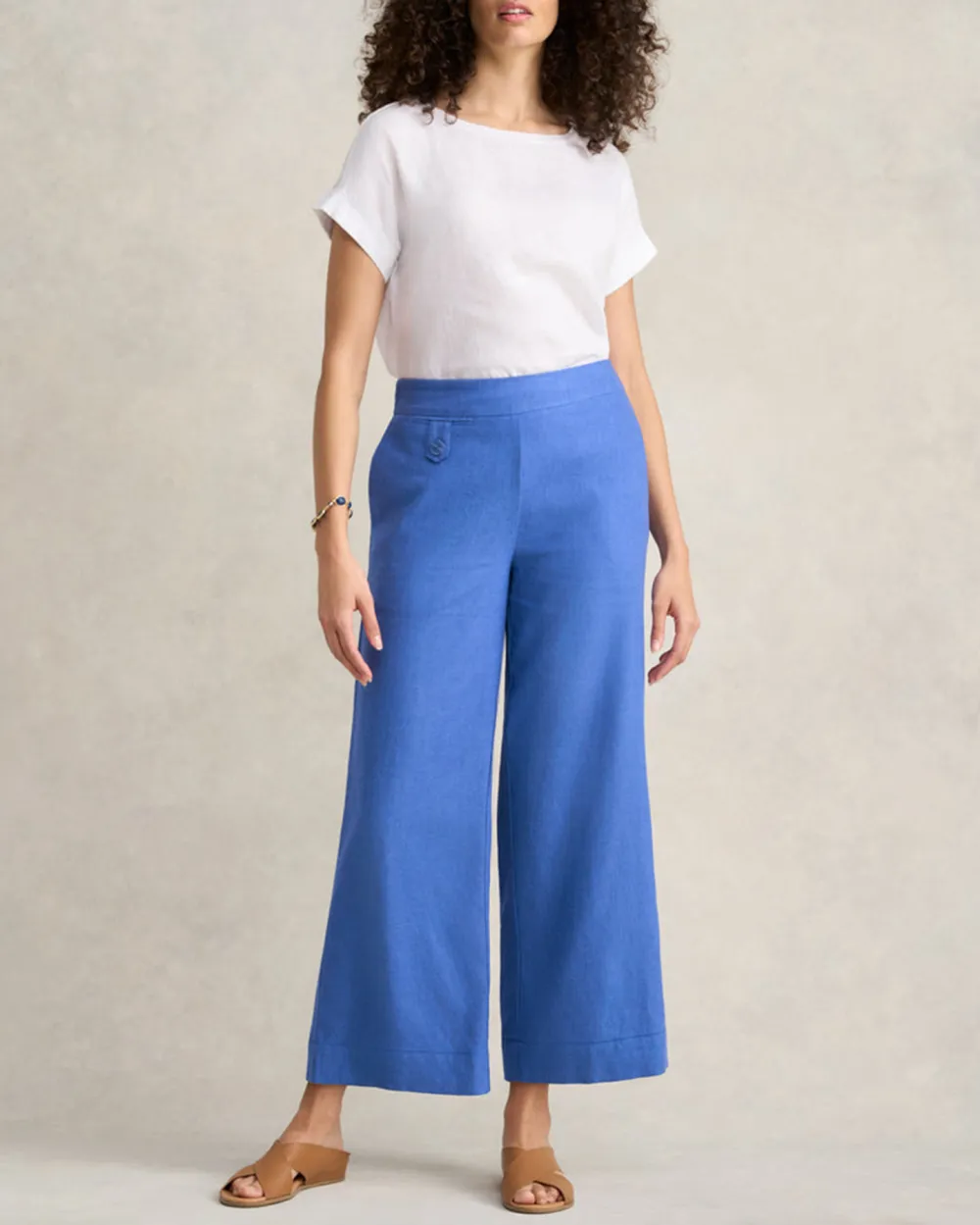 Wide Leg Pants with Pocket Detail