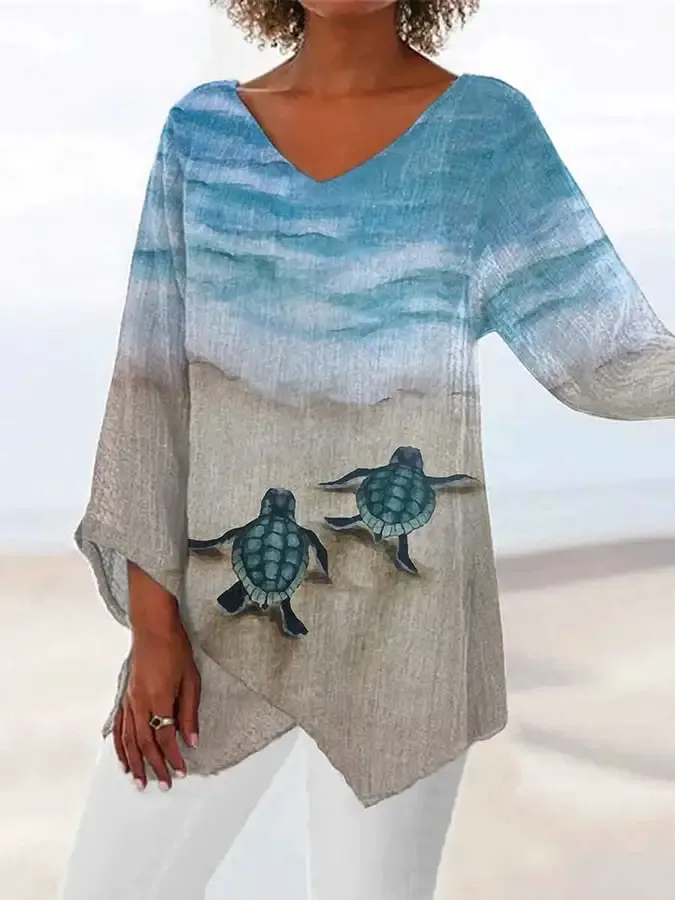 Women's Turtle Print V Neck Cropped Top