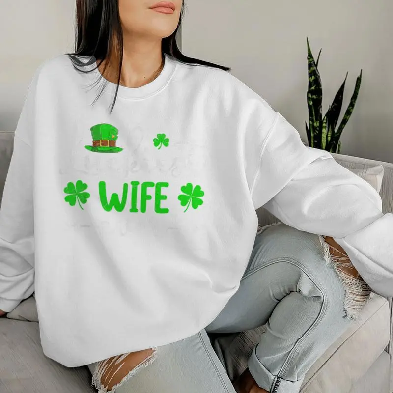 Luckiest Wife Ever Lucky Wife St Patrick's Day Women Sweatshirt
