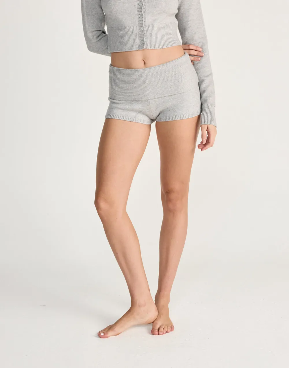 Fashionable Slim Low Waist Shorts For Women