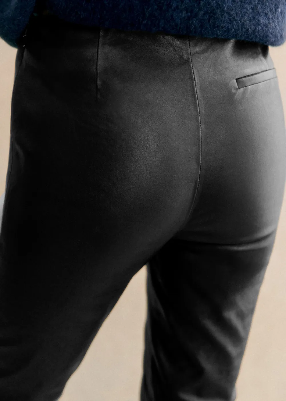 High Waisted Capri Leather Pants