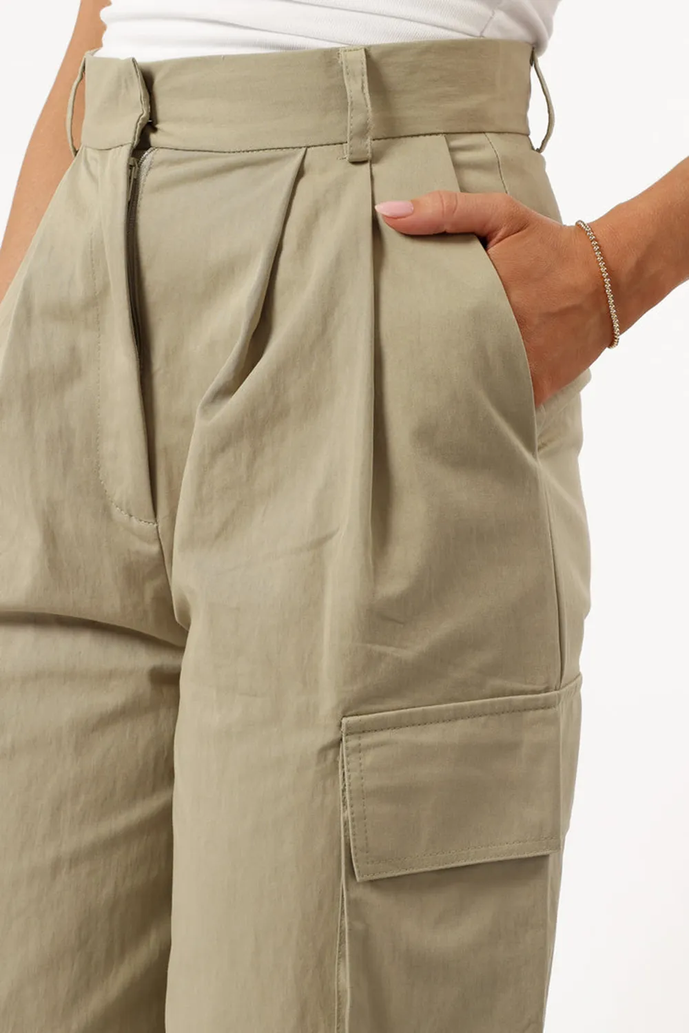 KHAKI BOUND FEET CARGO PANT