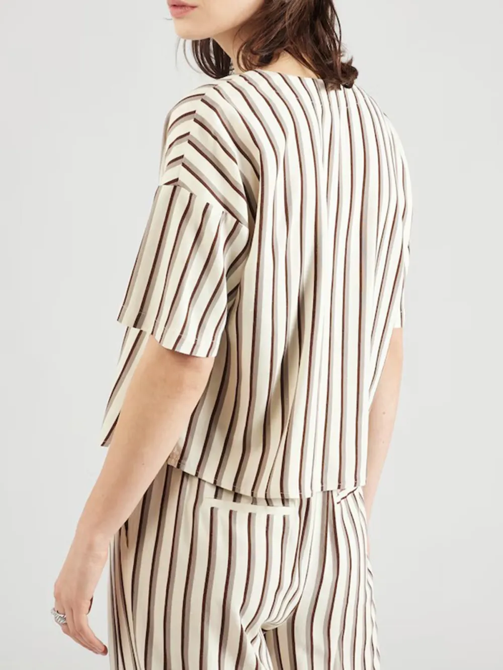 Striped Short Sleeve Blouses