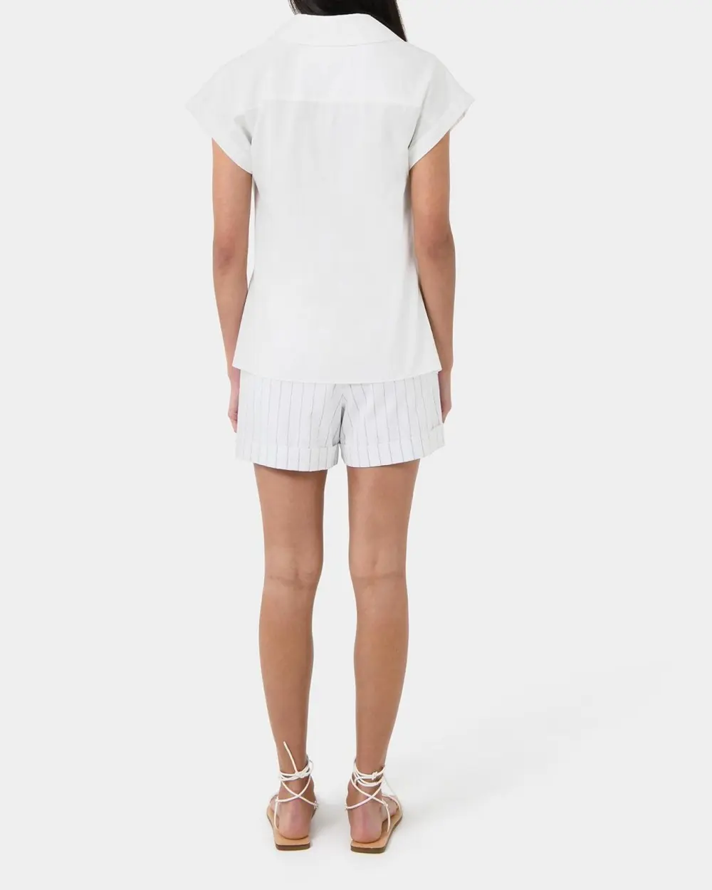 Spread Collar Tie Button Shirt