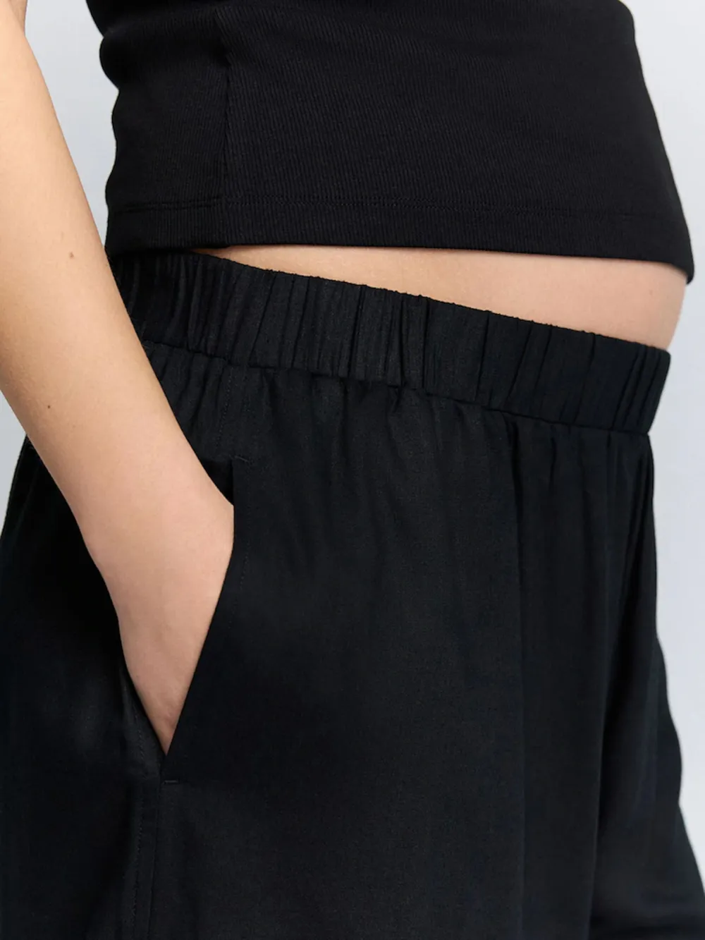 Black Wide-Leg Pants With Linen