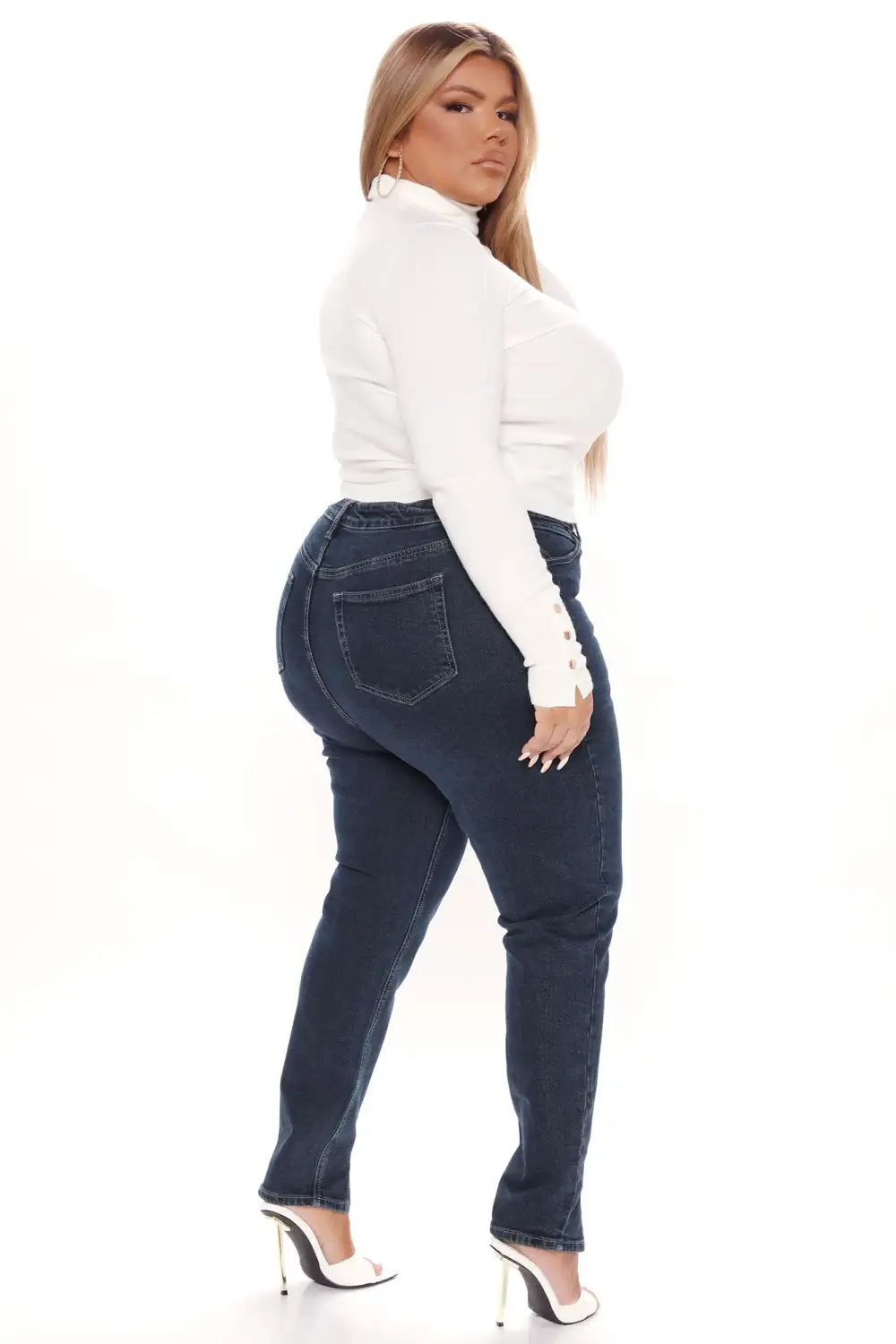 Meet Me Somewhere Turtle Neck Sweater - Ivory