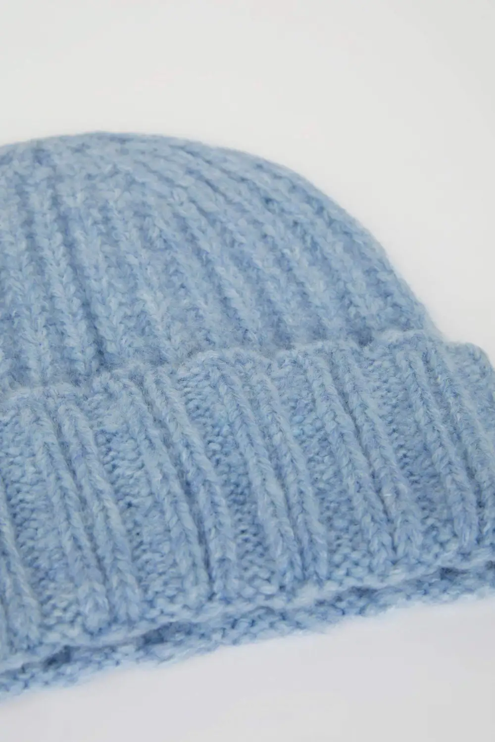 Soft And Skin-Friendly Blue Beret