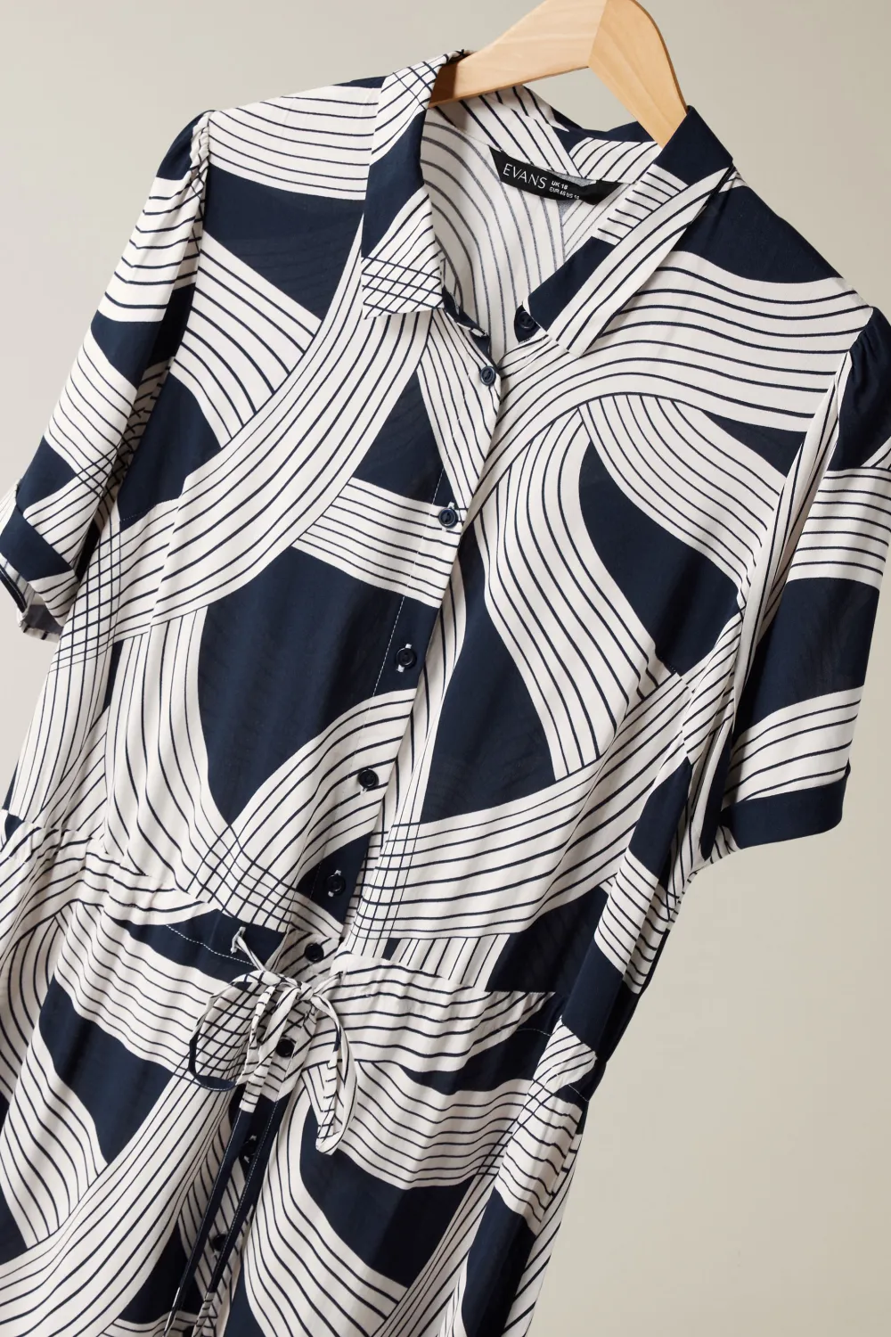 EVANS Curve Navy Blue Linear Print Midi Shirt Dress