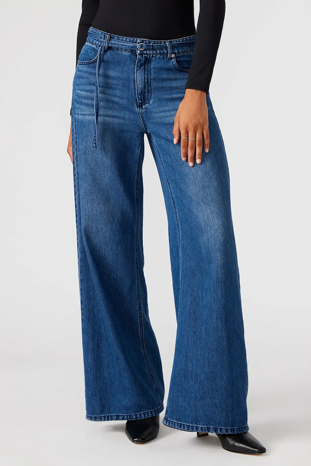 CLASSIC SERENITY JEAN