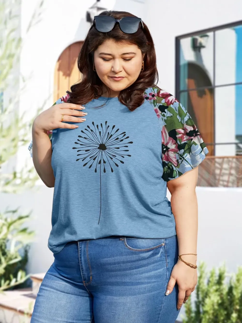 HDLTE Womens Plus Size Tops Floral Bell Sleeves Blouses Summer Crewneck Tunic Loose Casual T Shirts