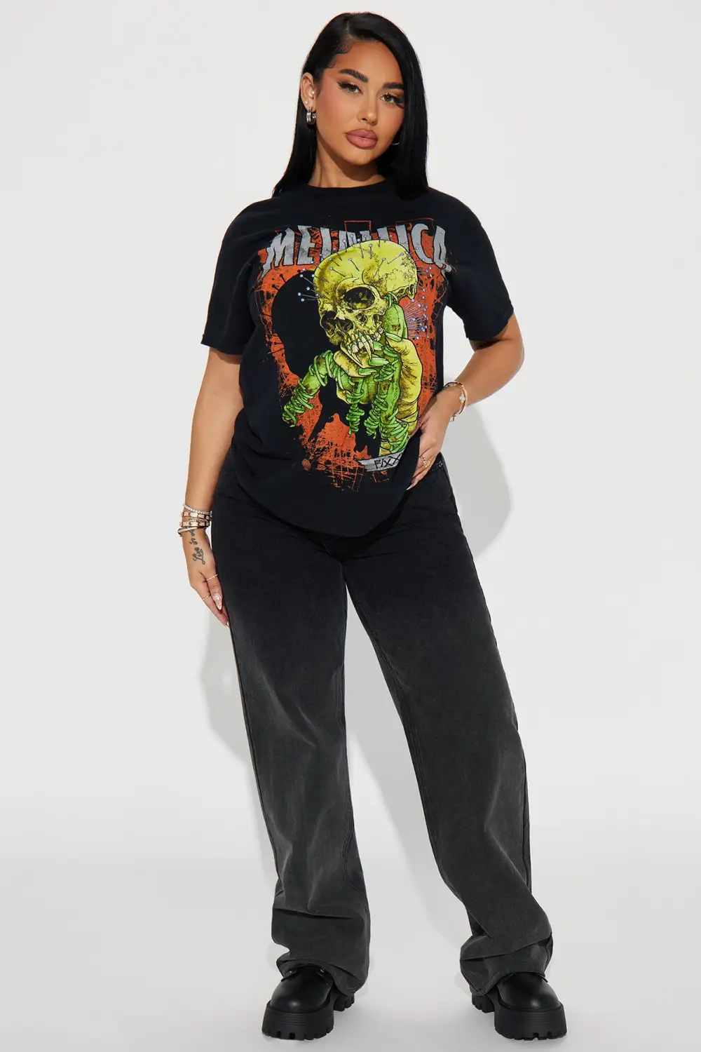 Metallica Biting Skull Graphic Tee - Black