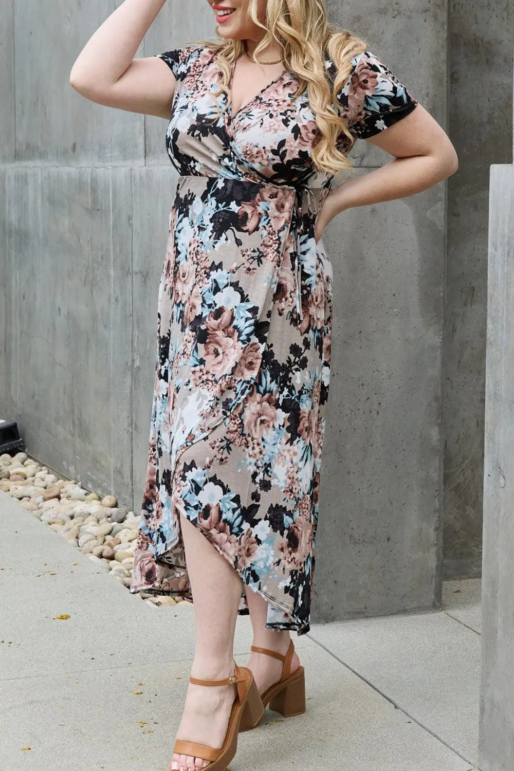 Mature All-Match Floral V-Neck Dress
