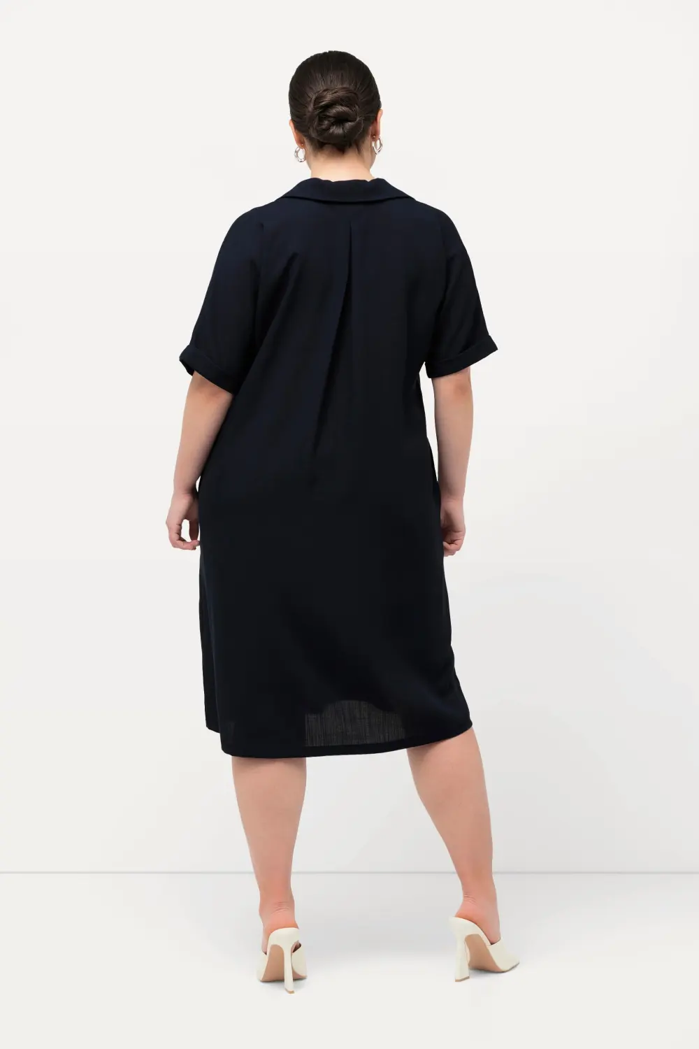 Minikleid Oversized Hemdkragen V-Ausschnitt, Halbarm