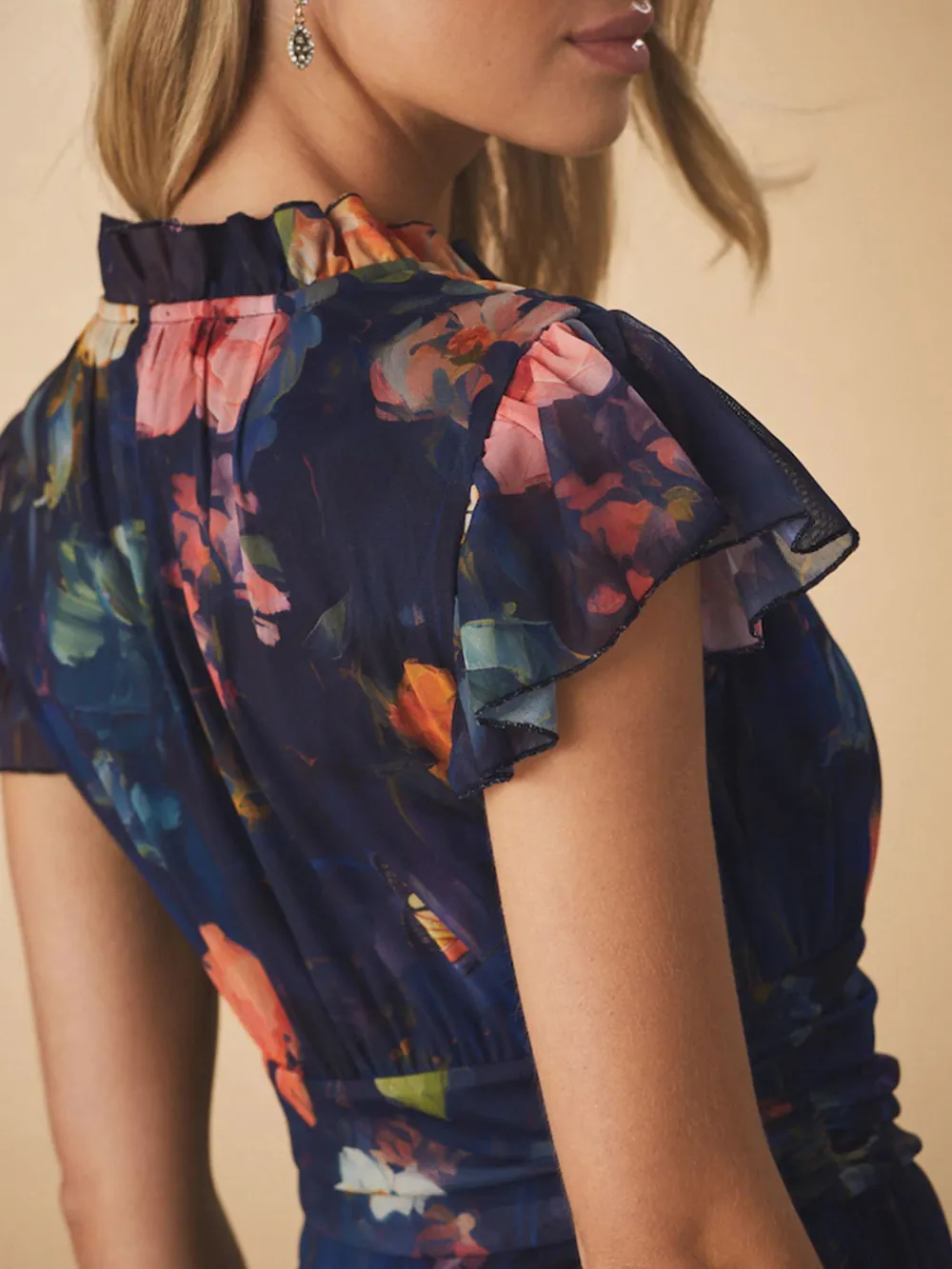 Elegant Floral Printed High-Waisted Slimming Dress