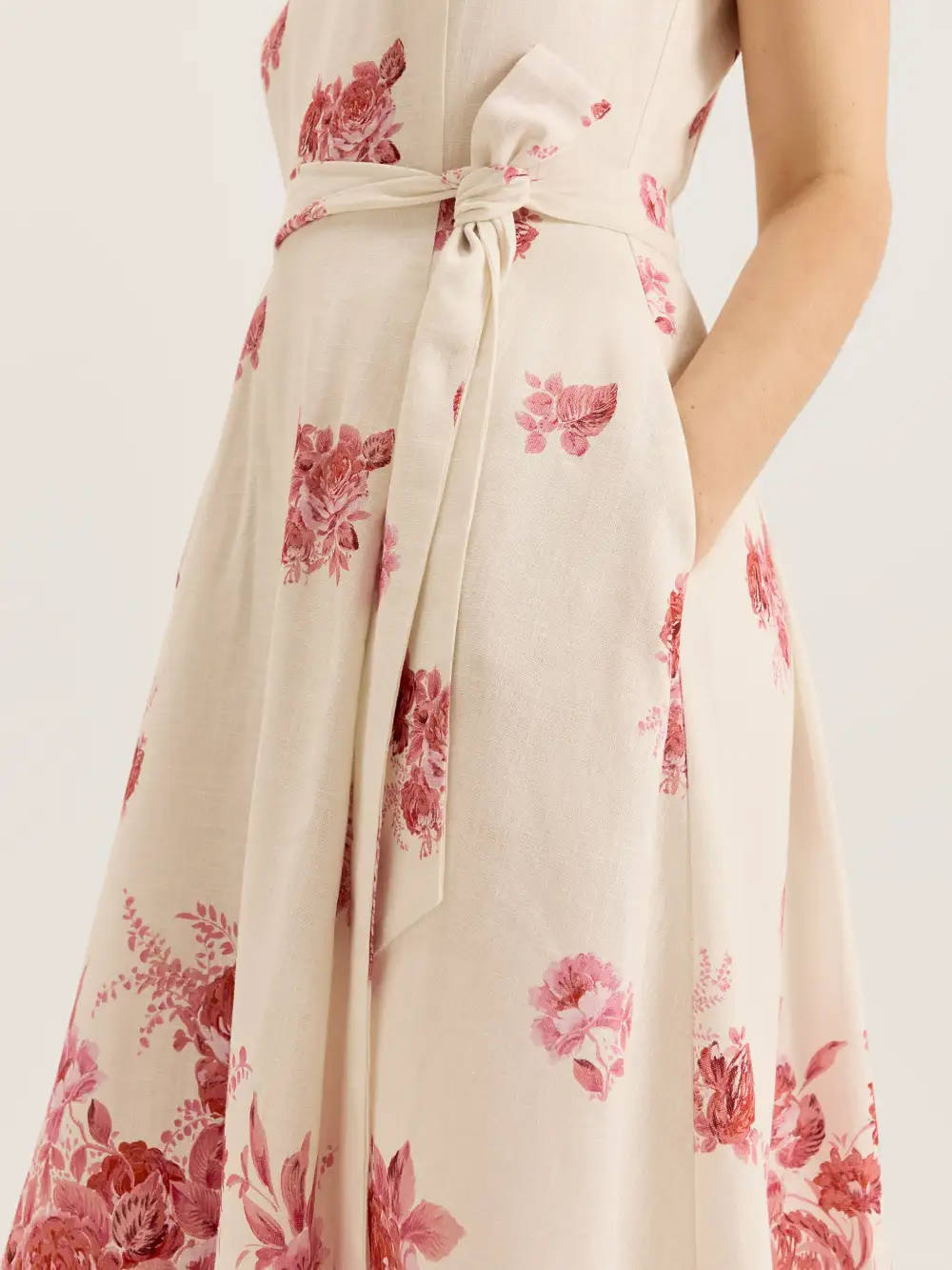 Scoop Neck Floral Sleeveless Midi Dresses