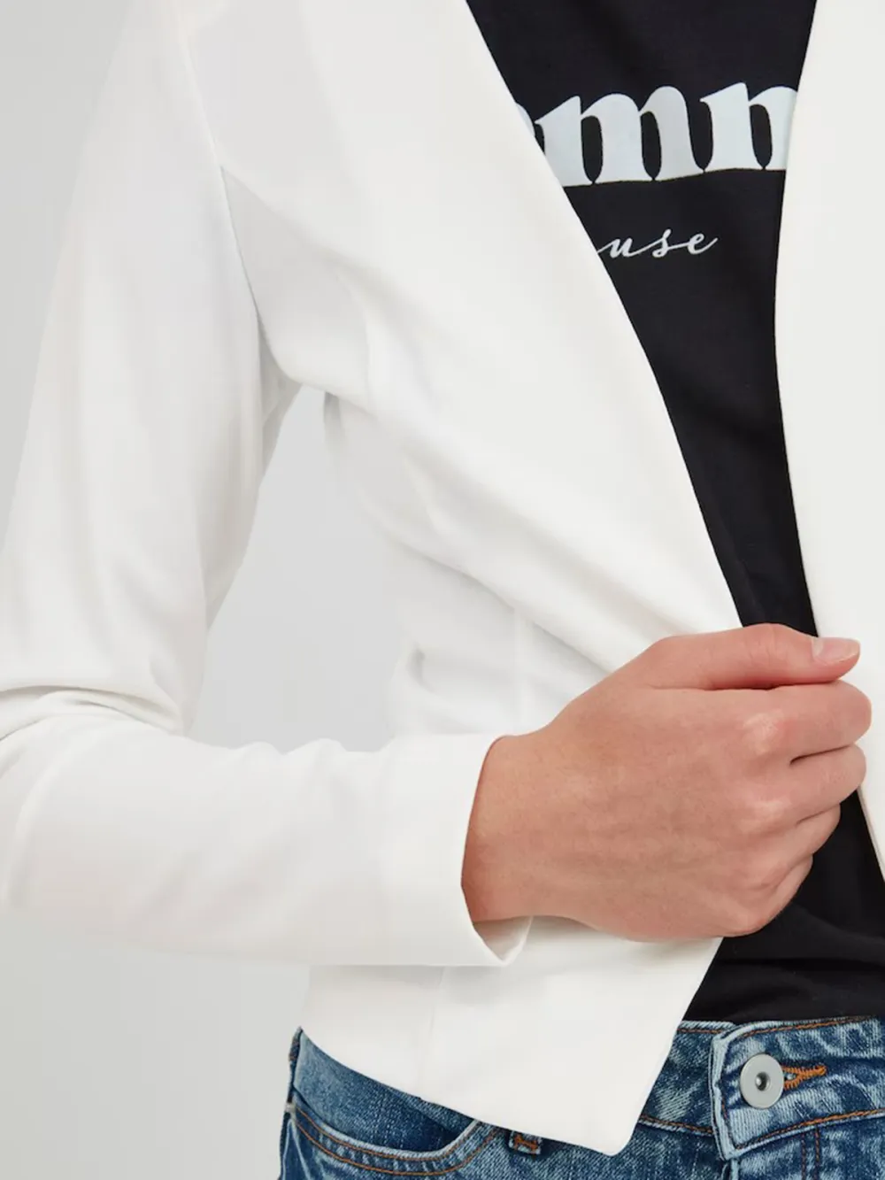 Plain Colored Collarless Blazer